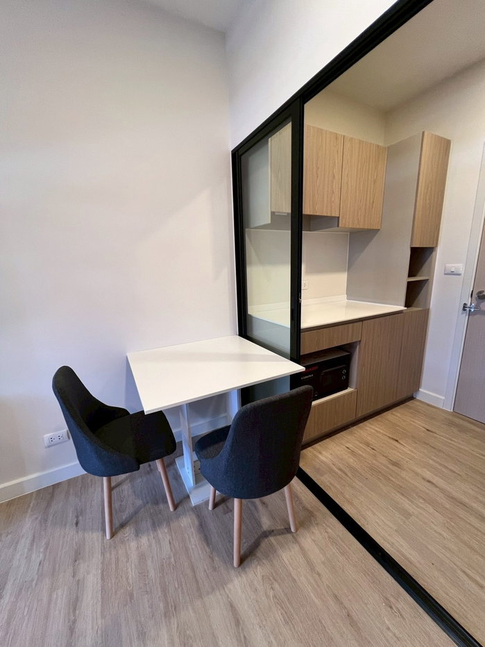 picture Brand-New 100% Turnkey Unit! Panoramic Bhumibol Bridge & Bang Kachao Views  - 4/19
