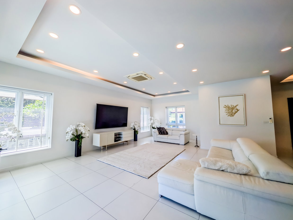 picture Luxury Golf Course View Pool Villa for Rent Huay Yai Pattaya - 7/31