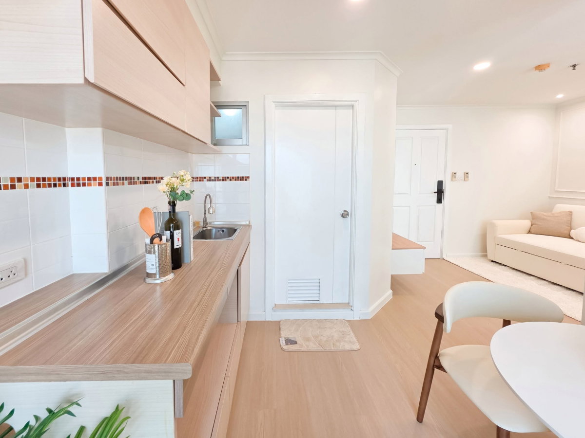 picture Lumpini Place Ratchayothin For Sell - 4/7