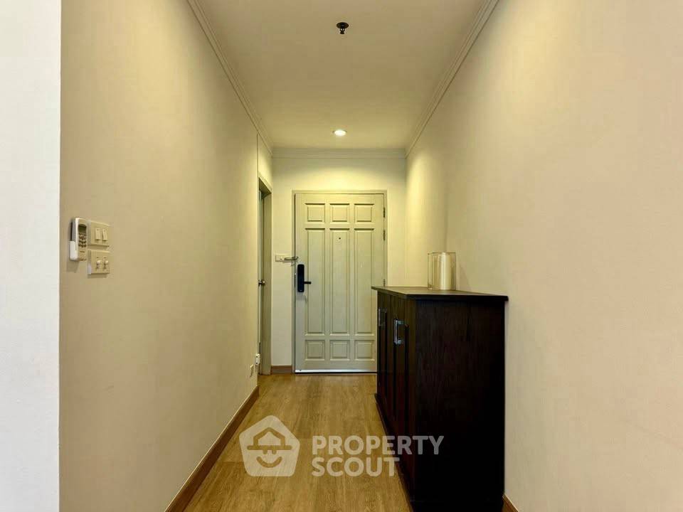 รูป คอนโดให้เช่า 2 ห้องนอน 135 ตร.ม. ที่ New House Condominium ใกล้ BTS ชิดลม 200 ม. (ID 3137482) - รูปที่ 2/12