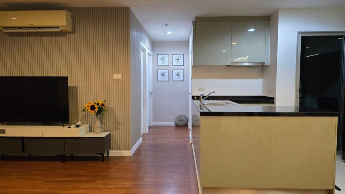 รูป ✨ ห้องสวยวิวสระและเมืองไปไว! | 2นอน 77ตร.ม. ชั้นสูง | เฟอร์ครบพร้อมอยู่ ใกล้ MRT | เช่า 40,000/ด. | 📲 ทักด่วน นัดชมห้องฟรี! - รูปที่ 13/20
