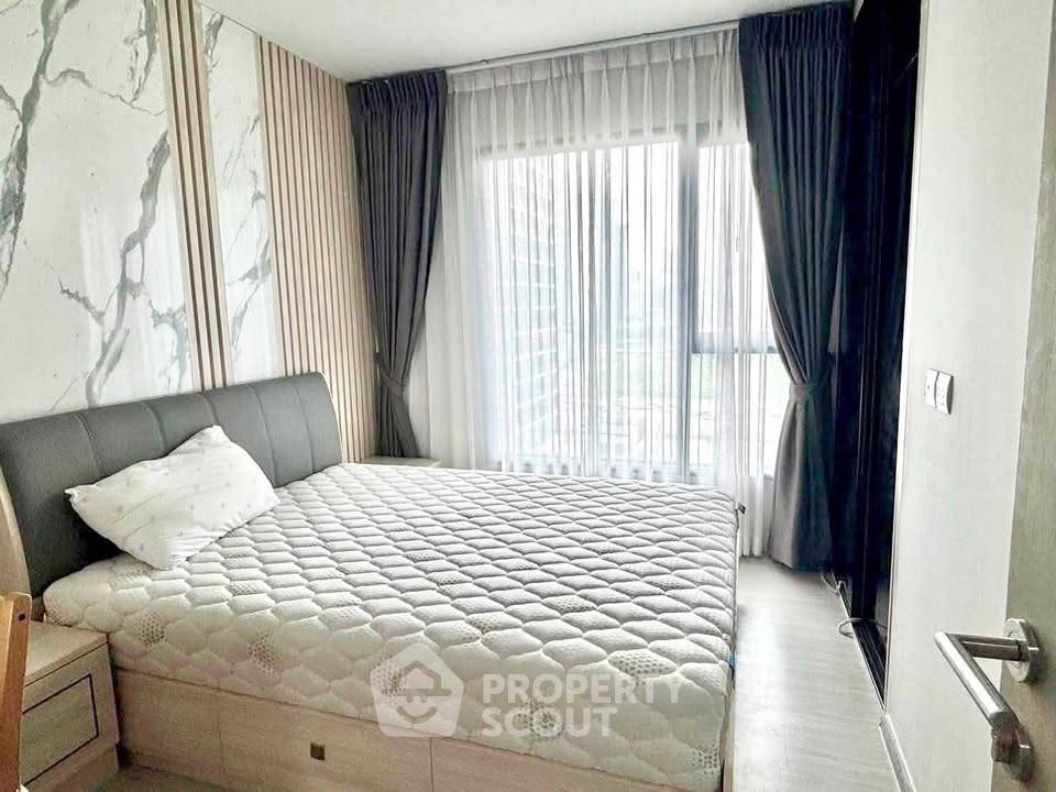 picture 1-BR Condo At Life Asoke - Rama 9, MRT Phra Ram 9 300m, 15th Floor (ID 3138370) - 3/8