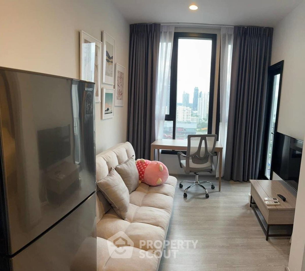 picture 1-BR Condo At XT Ekkamai, 22nd-Floor Near BTS Thong Lor (ID 1561210) - 1/26
