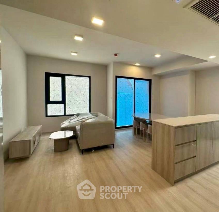 picture 4-BR Condo For Sale At 23rd Floor, Cobe Ratchada-Rama 9 Near MRT Huai Khwang (ID 3134429) - 5/9