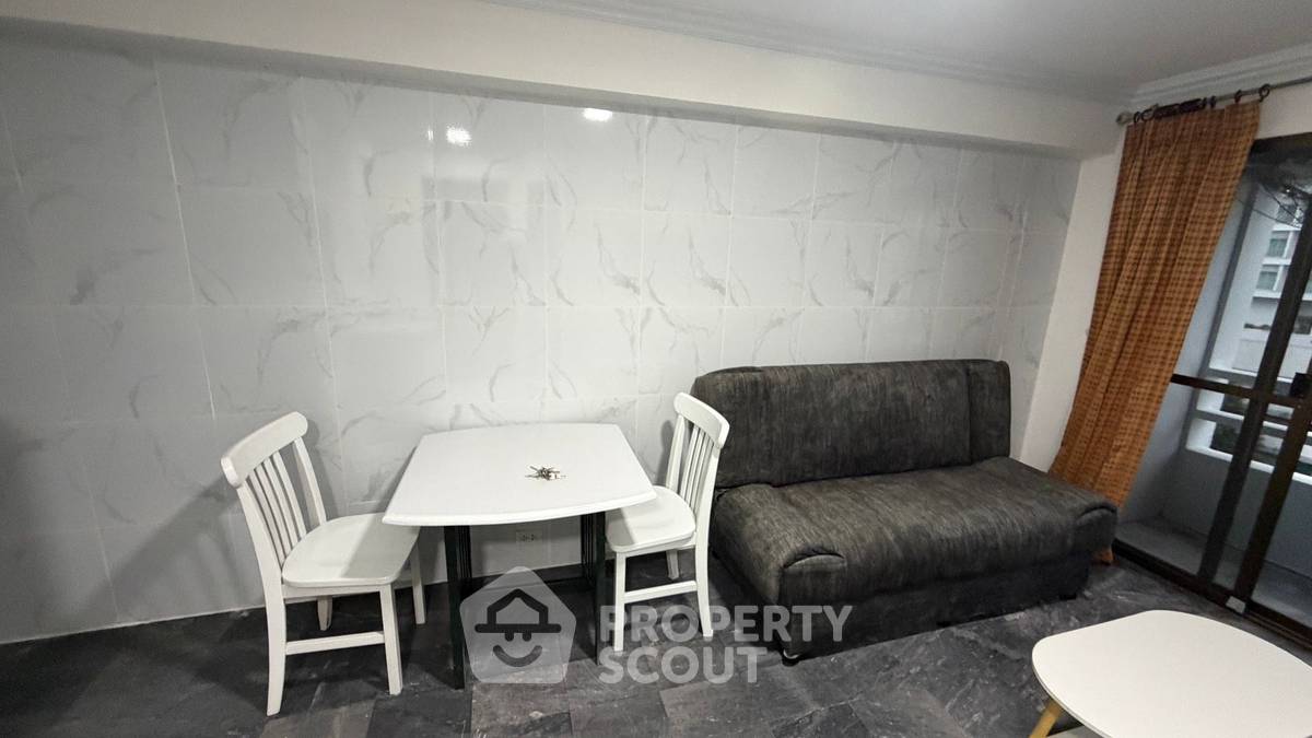 picture Well-Priced 2-BR 50 Sqm Condo At Thonglor Tower, BTS Thong Lor (ID 3136910) - 2/26