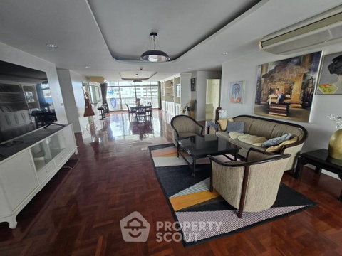 3-BR 253 Sqm Condo At Grand Ville House 2, 300m to MRT Sukhumvit (ID 3137520)