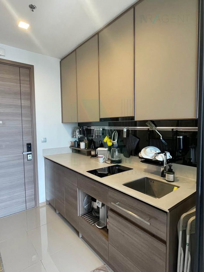 picture 🎊 For Rent Condo THE LINE PHAHON - PRADIPAT Building 1, Floor 41,1 bed room, Room size 37 sqm - 7/8