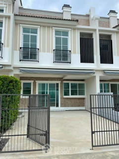 3-BR Townhouse For Sale, Indy 2 Bangna-Ramkhamhaeng 2, Dokmai (ID 3137402)