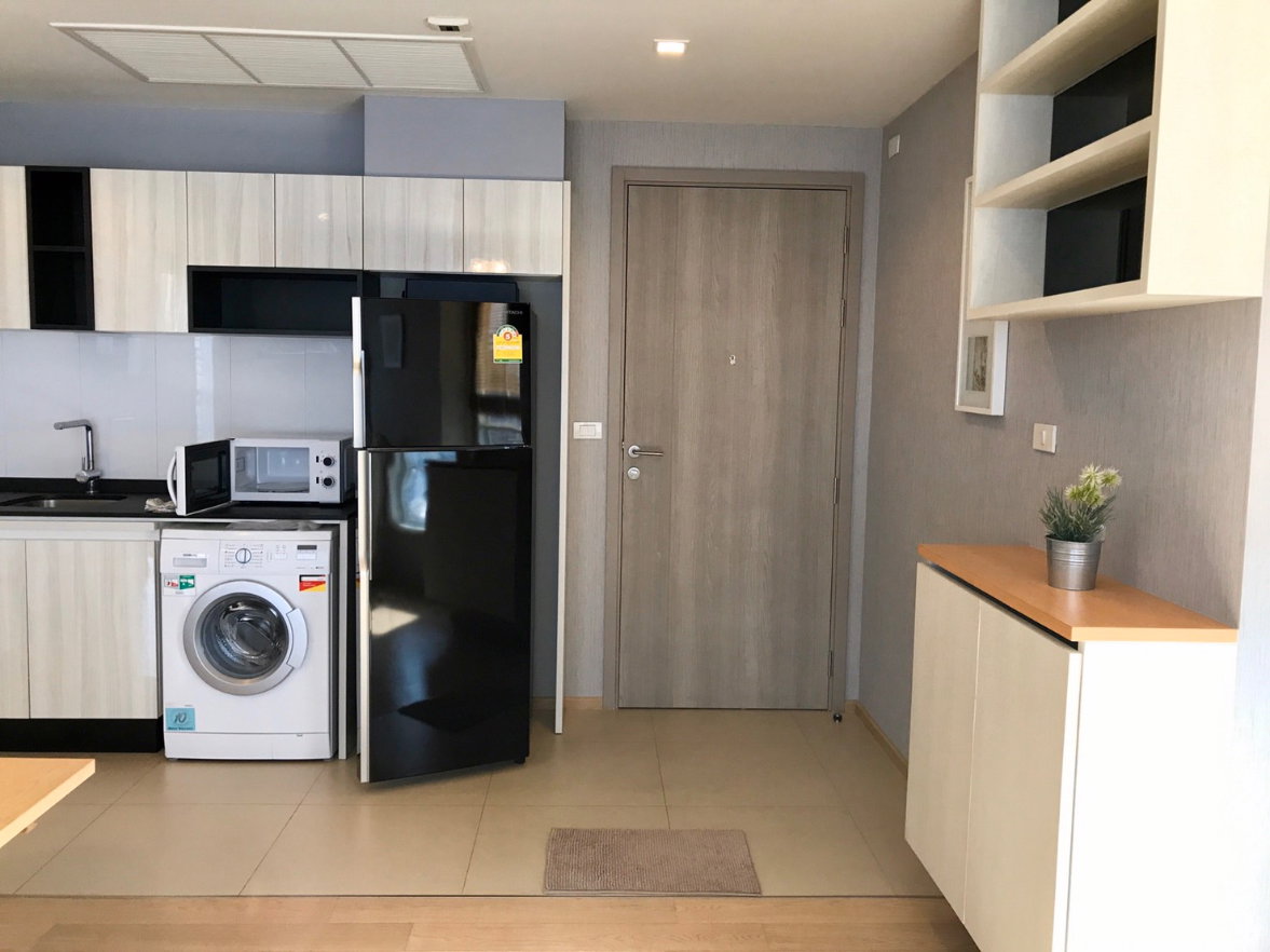 picture HQ Thonglor – Only 9.5MB Heart of Thonglor: Luxury 1BR - 9/20