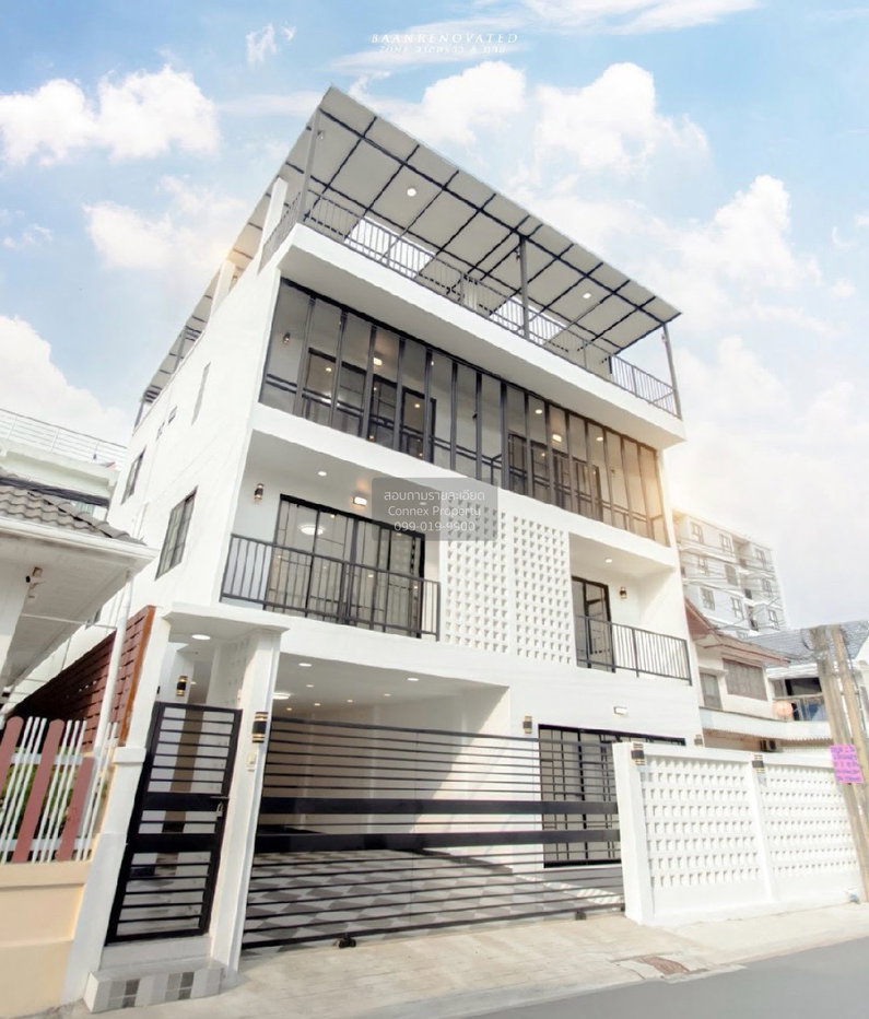 รูป ขายบ้าน  บ้านชัยณรงค์นิเวศน์ วิวสวย ชั้นสูง รีโนเวทใหม่ MRT-สุทธิสาร สามเสนนอก เขต ห้วยขวาง กรุงเทพ CX-166632 ✅ ทักไลน์ @connexproperty ตอบทันที ทีมงานมืออาชีพ ✅ - รูปที่ 1/12