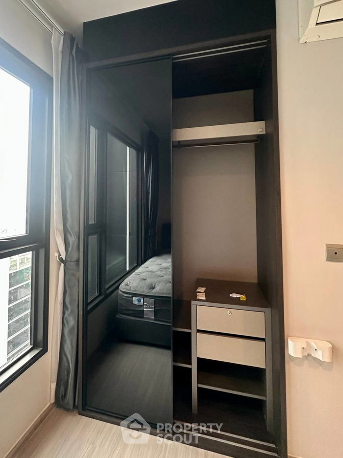 picture 1-BR Condo At Life Asoke - Rama 9, MRT Phra Ram 9 300m (ID 2549015) - 8/18