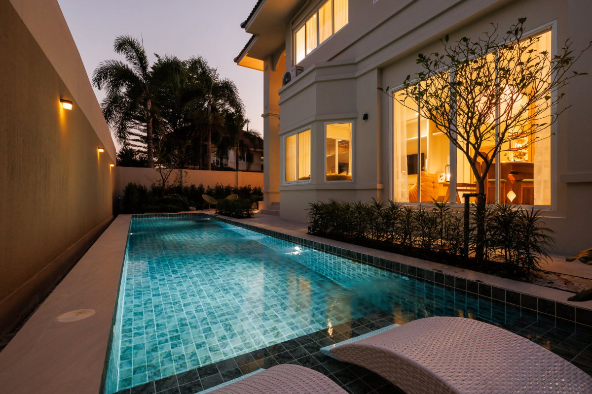 รูป 🏡 ให้เช่าด่วน! บ้านเดี่ยว Pool Villa โครงการพิมุกต์ 4 สันทราย 4นอน3น้ำ ตกแต่งครบฟรี! 80,000/ด. 📞 063-6649056 - รูปที่ 1/25