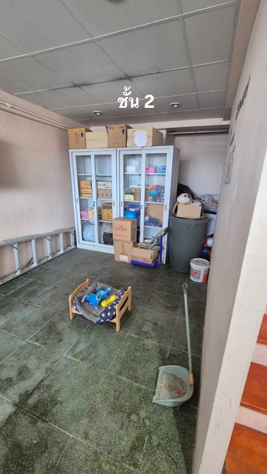 picture Corner commercial unit in Muang Thong Thani, near Beehive, opposite Sukhothai Thammathirat Open University. - 10/25