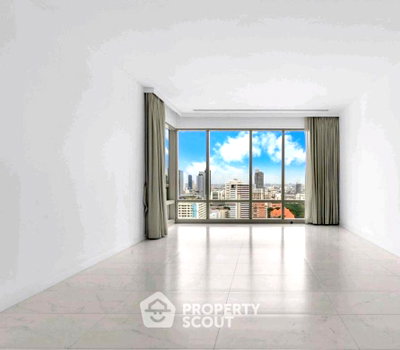 คอนโดให้เช่า : ชั้น 25 ห้อง 2 ห้องนอน ขนาด 132 ตารางเมตร 185 Rajadamri ใกล้ BTS ราชดำริ (ID 3136245)