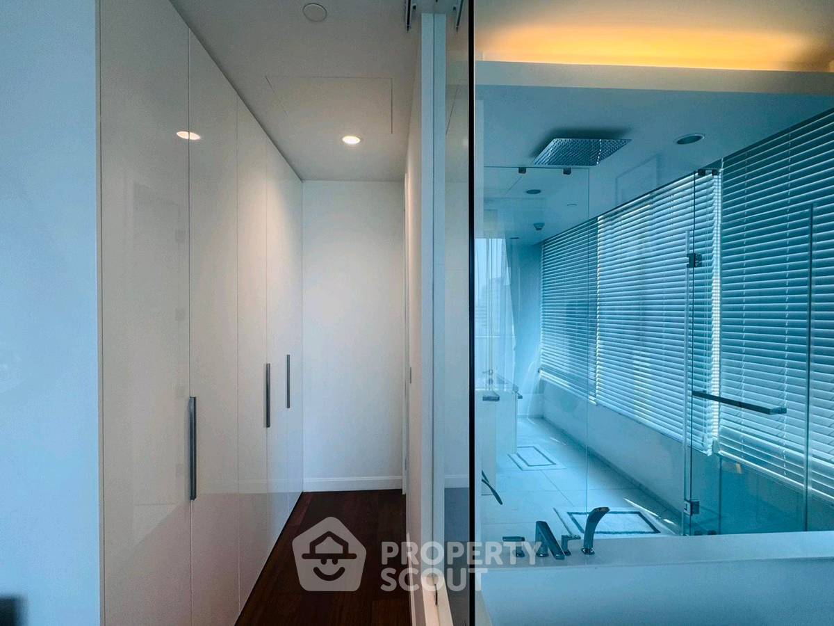 รูป 2 ห้องนอน 108 ตร.ม. ชั้น 20 ที่ 185 ราชดำริ ใกล้ BTS ราชดำริ 400 ม. (ID 3135649) - รูปที่ 22/29