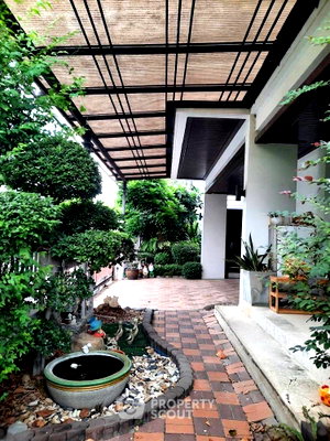 เช่าบ้านเดี่ยว กรุงเทพมหานคร : บ้านเช่า 3 ห้องนอน สัตว์เลี้ยงได้ ที่ เลค วิว พาร์ค บางนา (ดอกไม้ เขตประเวศ) (ID 3136486)