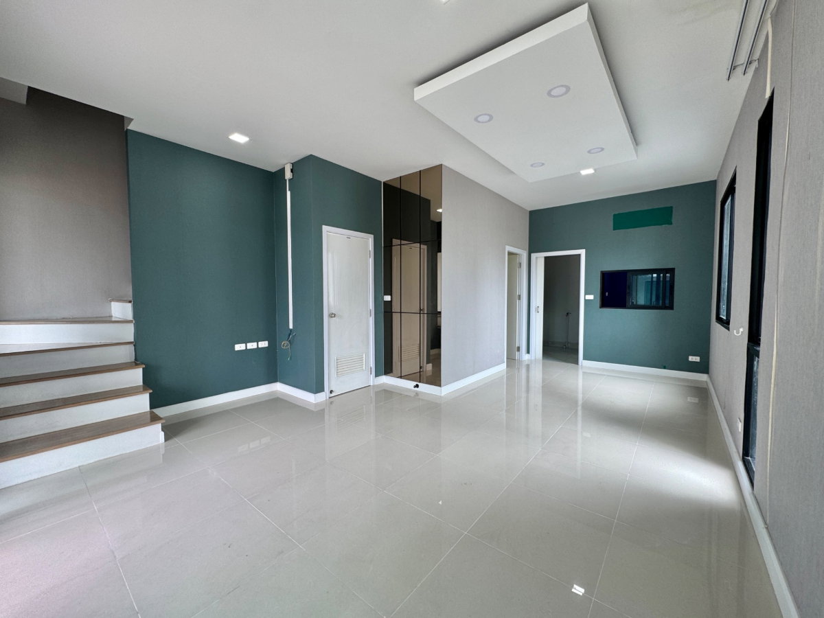 รูป RPP064🏡ให้เช่า “ชีวาโฮม สุขสวัสดิ์–ประชาอุทิศ” ทาวน์โฮม 2 ชั้น 4 ห้องนอน ทำเลดี เดินทางเข้าเมืองสะดวก✨ - รูปที่ 2/10
