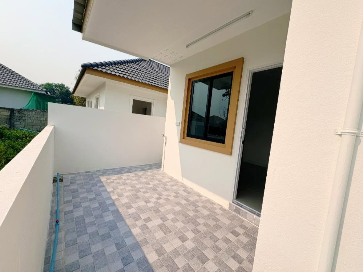 รูป 🏡 บ้านสร้างใหม่ ต้นเปา-สันกำแพง ราคาไม่ถึง 2 ล้าน! ฟรีค่าโอน+ของแถมครบ 📞 063-6649056 - รูปที่ 13/16