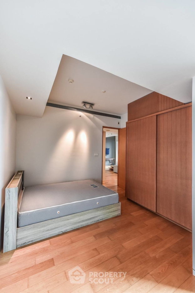 picture High-Floor 2-BR 94 Sqm At The Met Sathorn, Near BTS Chong Nonsi (ID 881950) - 10/18