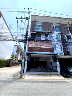 Townhouses for sale Nonthaburi : For Sale Townhouse/Townhome  , The Attic Lite Chaengwattana , MRT-Chaeng Watthana-Pak Kret 28 , Bang Talat , Pak Kret , Nonthaburi , CX-166425 ✅ Live chat with us ADD LINE @connexproperty ✅