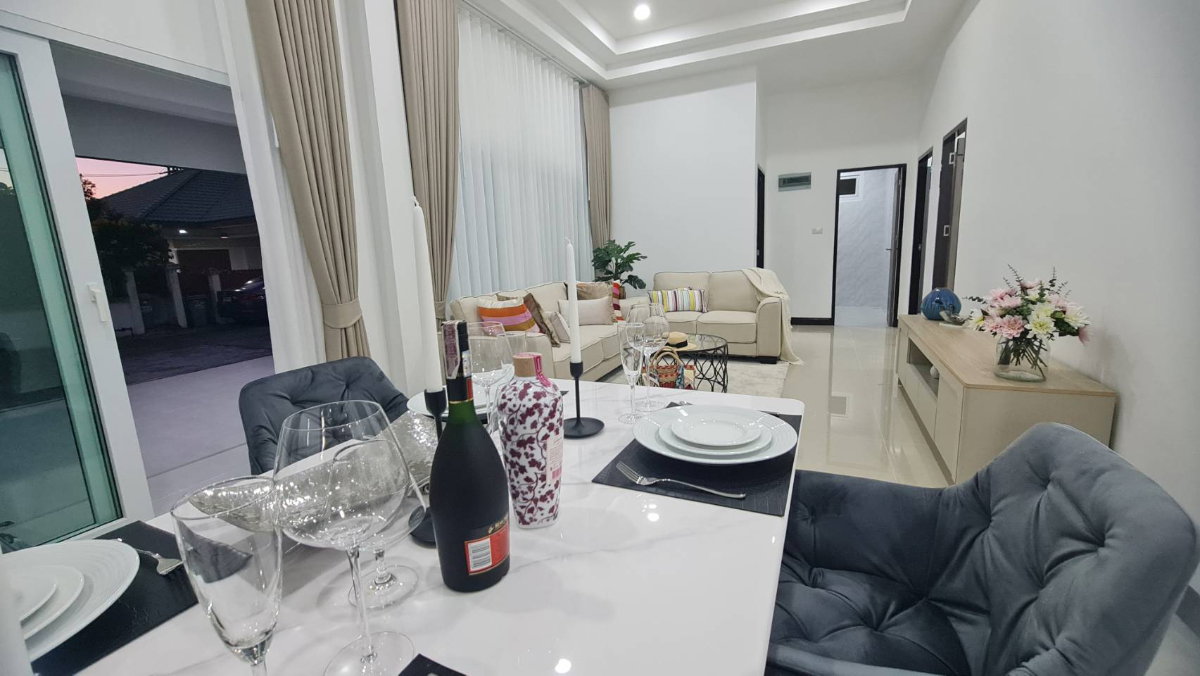 รูป ขายบ้านเดี่ยว 3 ห้องนอน รีโนเวทใหม่สวย เนื้อที่ 54ตร.ว. เฟอนิเจอร์และเครื่องใช้ไฟฟ้าครบ พร้อมอยู่ - รูปที่ 9/20