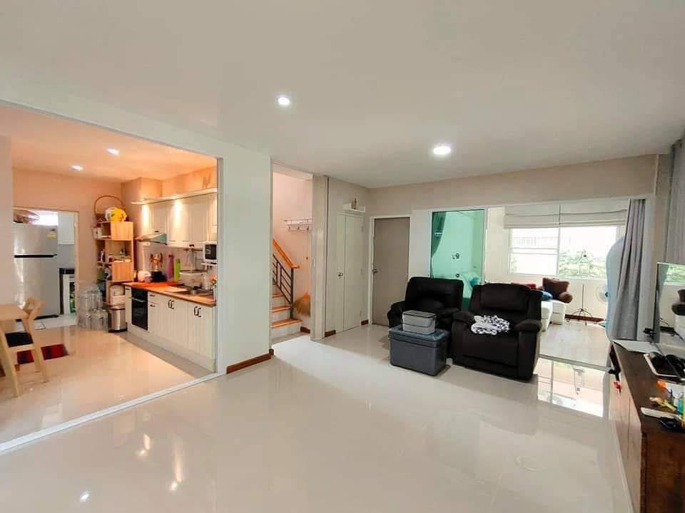 รูป ขายบ้านเดี่ยว 3 ชั้น 5 ห้องนอน สไตล์ Modern Vertically "คาซ่า วิลล์ ราชพฤกษ์-แจ้งวัฒนะ" - รูปที่ 6/16