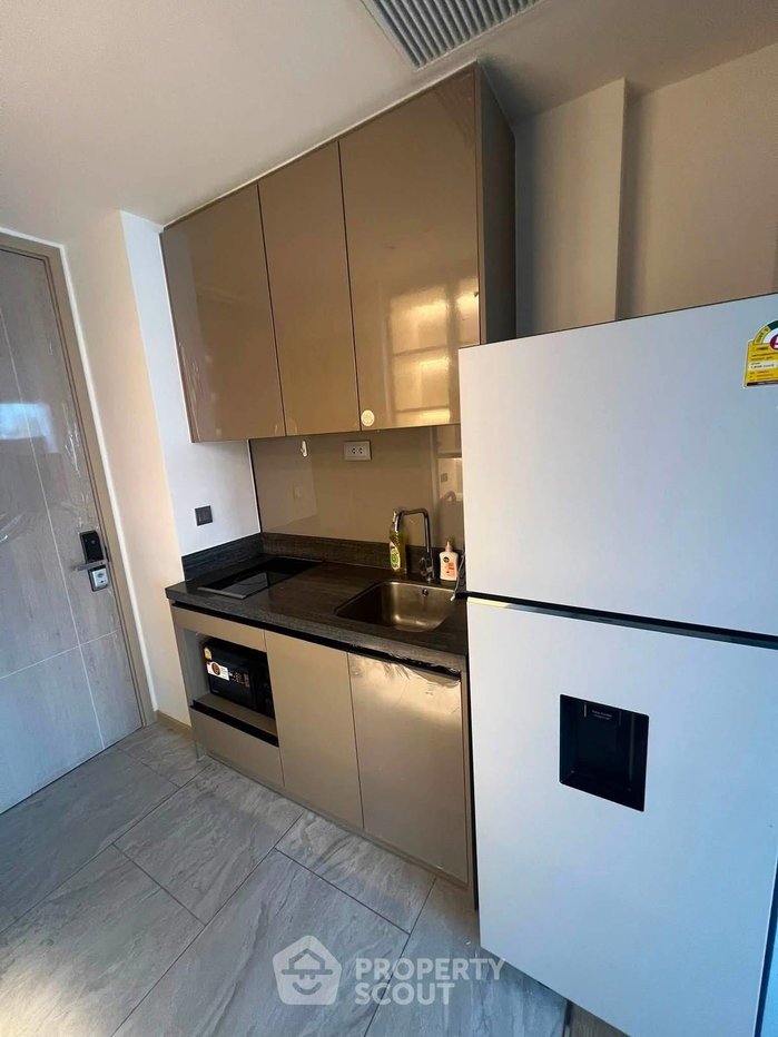 picture High-Floor 1-BR Condo At Ashton Asoke, 70m to MRT Sukhumvit (ID 3139320) - 14/16