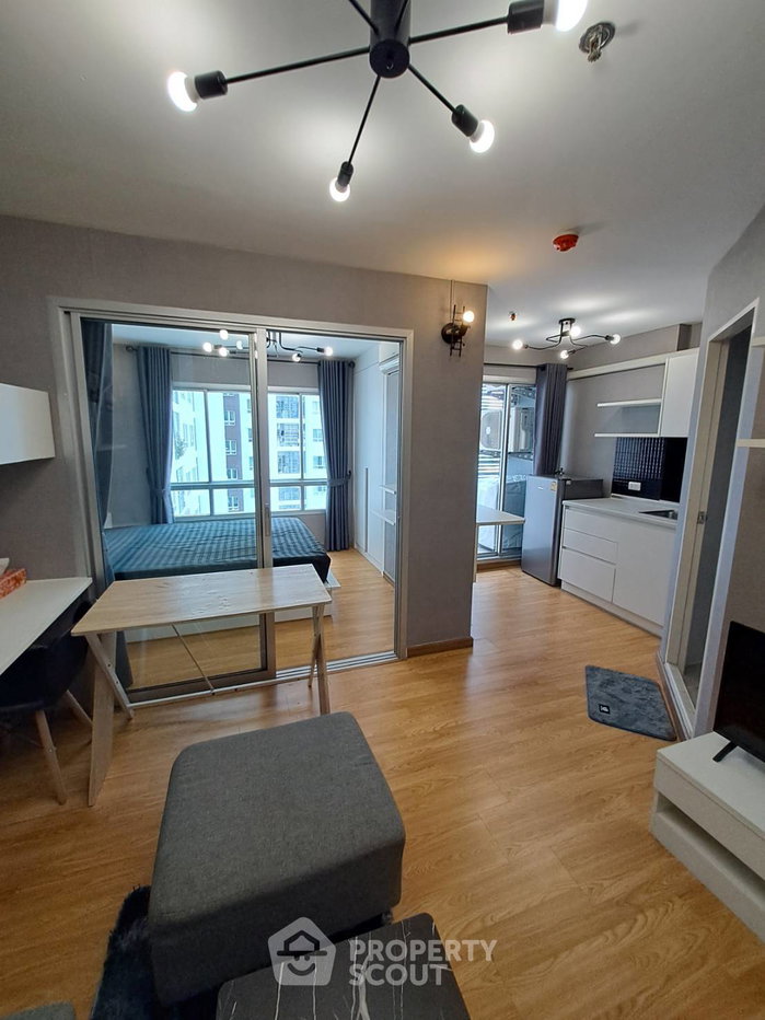 picture 1-BR Condo The Trust Residence Ratchada–Rama 3, 18th Floor (ID 3136356) - 2/10