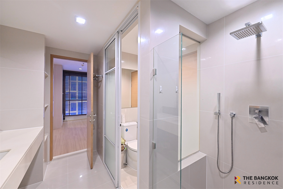 picture Popular units sell out fast RHYTHM Ratchada-Huaikhwang near MRT Huai Khwang Station - 2/10
