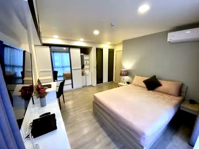 Condos for rent : S282 🔥Condo for rent: Maestro 03 Ratchada - Rama 9. ✅Available October 1st, 2026. Pets allowed 🐾. 2 bedrooms.
