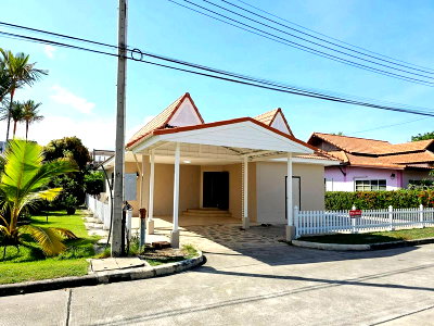 บ้านเดี่ยว ชลบุรี : บ้านเดี่ยวคุณภาพ หมู่บ้านนานาชาติเมาน์เท่นวิว บ้านปึก ใกล้บางแสน