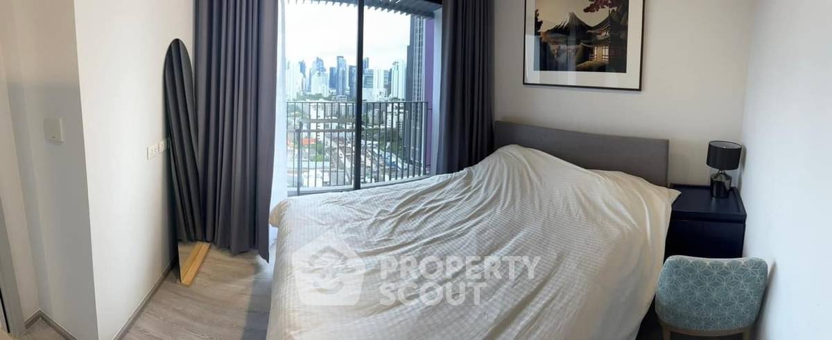 picture 1-BR Condo At XT Ekkamai, 22nd-Floor Near BTS Thong Lor (ID 1561210) - 9/26