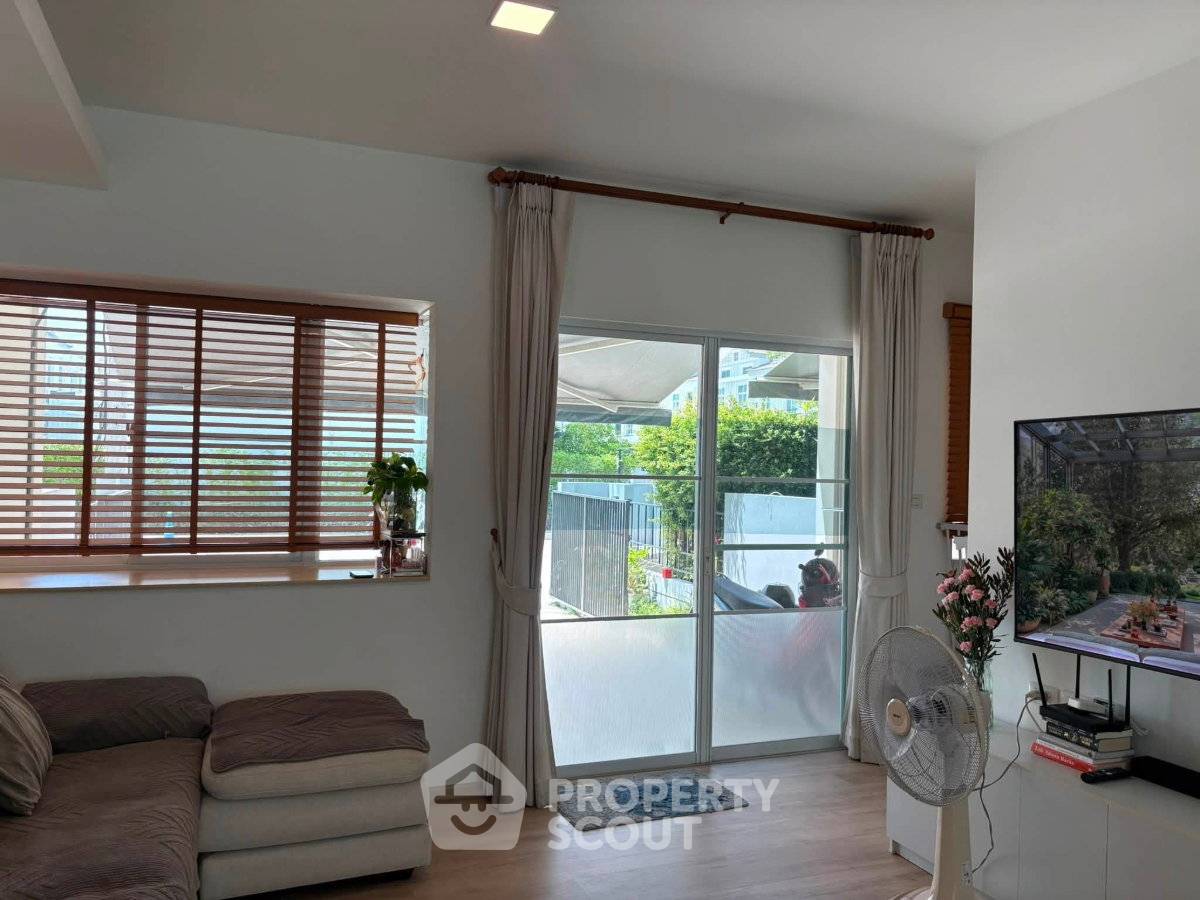 รูป ทาวน์โฮม 3 ห้องนอน ขาย ที่ อินดี้ 2 บางนา-รามคำแหง 2 ใกล้ดอกไม้ เขตประเวศ (ID 3137402) - รูปที่ 4/7
