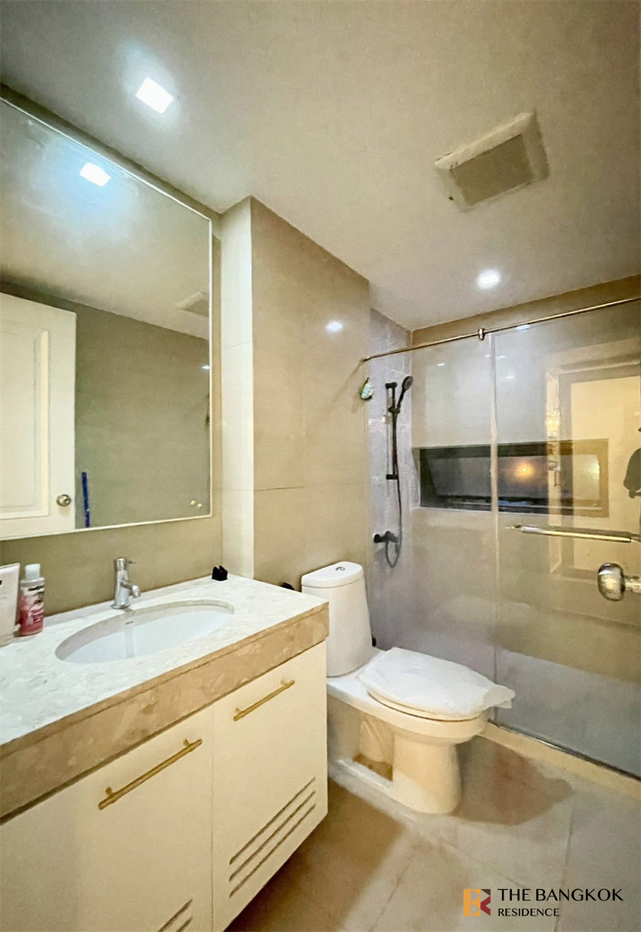 picture Noble Ambience Sarasin Hurry to book!! Popular rare units near BTS Ratchadamri - 7/10