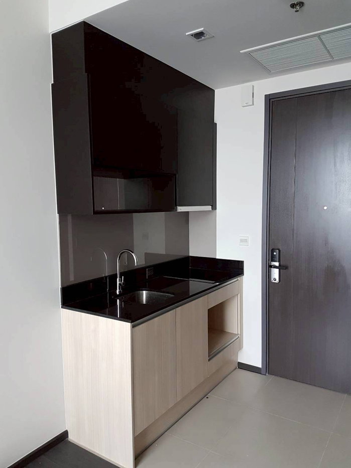picture Edge Sukhumvit 23 (Heart of Asoke) – 7.7M : High Expat Demand - 6/8