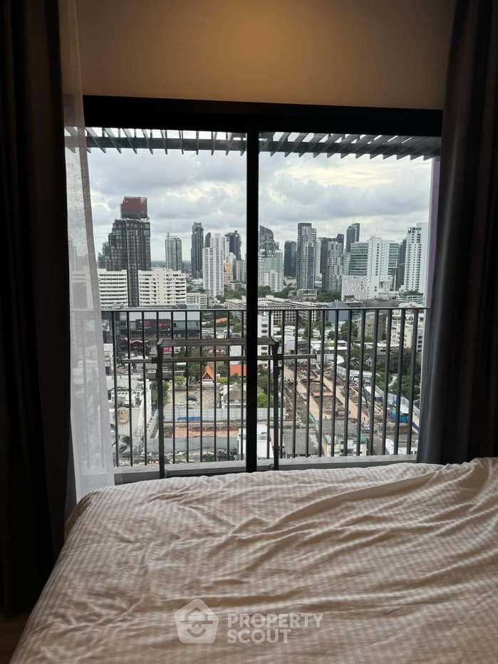picture 1-BR Condo At XT Ekkamai, 22nd-Floor Near BTS Thong Lor (ID 1561210) - 11/26