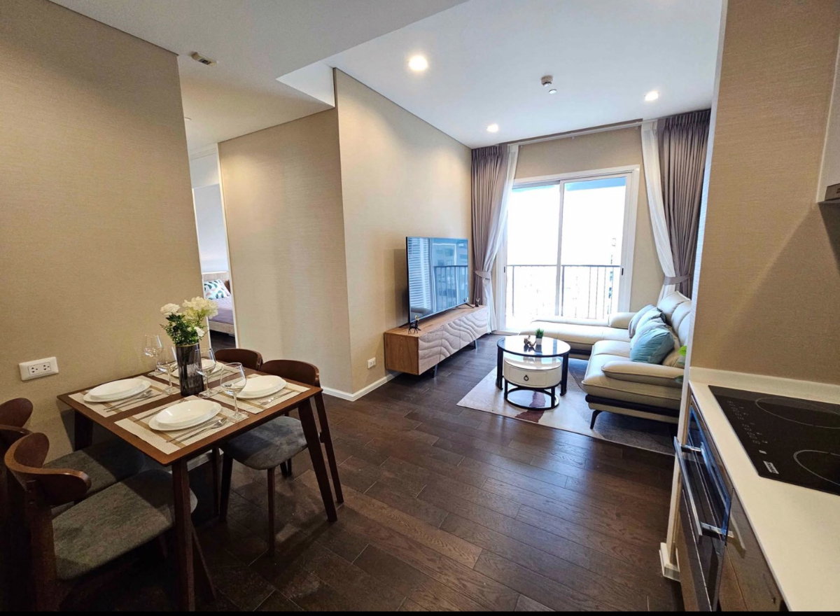 picture The Saint               Residences - 7/14