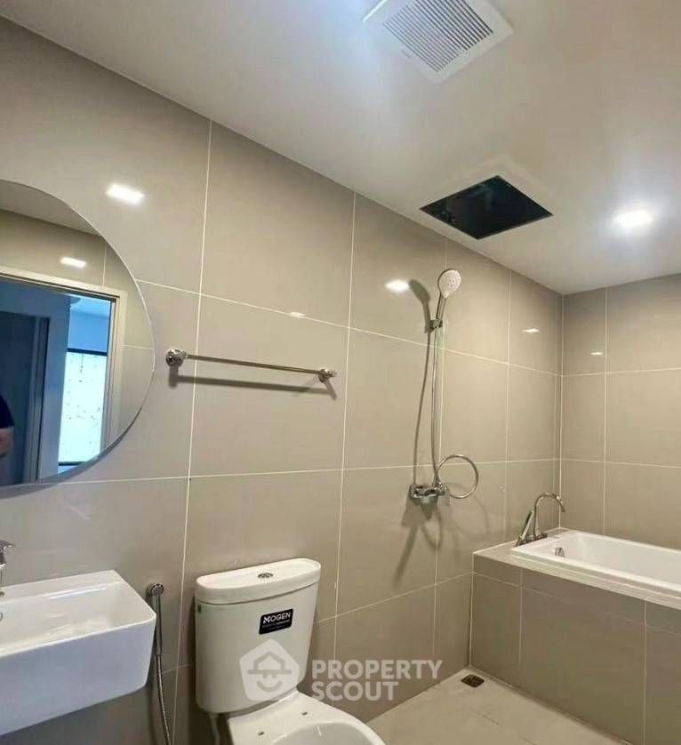 picture 4-BR Condo For Sale At 23rd Floor, Cobe Ratchada-Rama 9 Near MRT Huai Khwang (ID 3134429) - 6/9