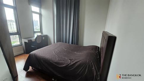 High-potential Location, Not as Expensive as You Think Mayfair Place Sukhumvit 50