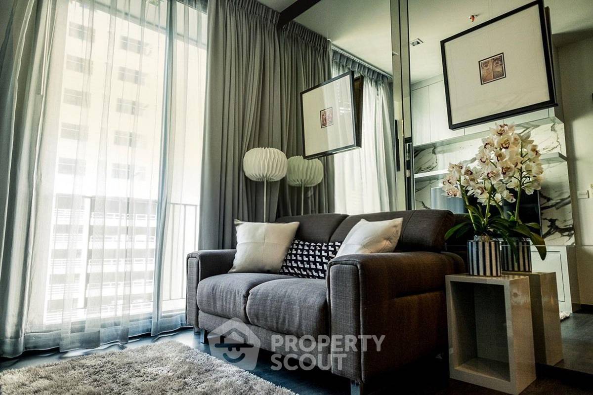 picture 1-BR Condo The Edge Sukhumvit 23, 200m to MRT Sukhumvit (ID 3136523) - 1/12
