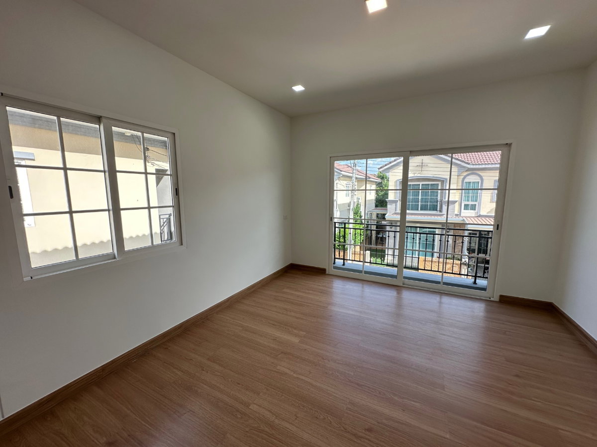 รูป RPP065🏡ให้เช่า Golden Neo 3 พระราม 2 บ้านหรูสไตล์อิตาลี 4 ห้องนอน ทำเลพระราม 2✨บ้านสวย ฟังก์ชันครบ พื้นที่กำลังดี เหมาะสำหรับครอบครัว - รูปที่ 7/9