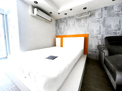 ขายคอนโด : 🔥ขาย คอนโด  Family Town Condominium แฟมิลี่ ทาวน์ คอนโดมิเนียม  ตกแต่งพร้อมอยู่ แถมติดตั้งแอร์ใหม่ให้ฟรี✅ ทำเลดีใจกลางเมือง ย่านสะพานควาย–สุทธิสาร