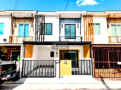 Townhouses for sale Rajamangala University of Technology Phra Nakhon North Bangkok Campus : For Sale Townhouse/Townhome  , BAAN PRUKSA RATCHAPRUEK – THANAMNON , wide frontage , newly renovated , Bang Si Mueang , Mueang Nonthaburi , Nonthaburi , CX-166714 ✅ Live chat with us ADD LINE @connexproperty ✅