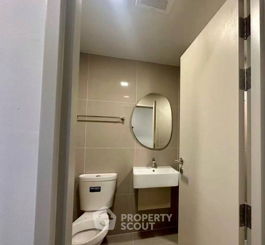 picture 4-BR Condo For Sale At 23rd Floor, Cobe Ratchada-Rama 9 Near MRT Huai Khwang (ID 3134429) - 7/9