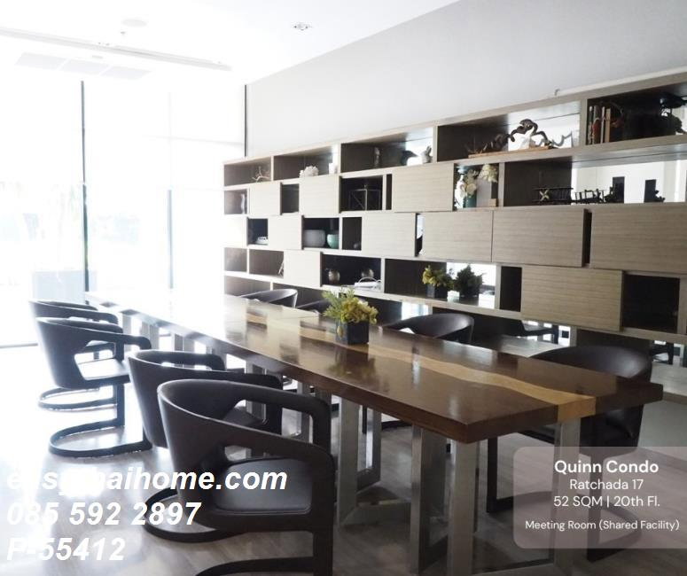 รูป P-55412 ห้องสวย สภาพใหม่ Clean & Cozy Quinn Condo Ratchada 52 ตร.ม. 1bed + ห้องทำงาน ใกล้ MRT สุทธิสาร Line ID: @easythaihome 085-592-2897 - รูปที่ 2/15