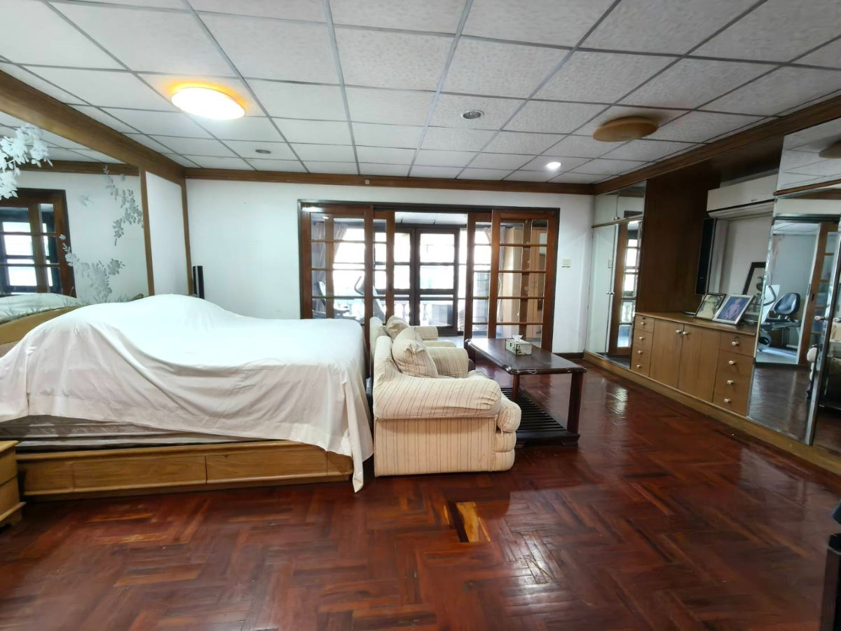 รูป ด่วน ลดสุด ขายบ้านสุขุมวิท71 ปรีดีพนมยงค์14 ทาวน์โฮมหลังมุม 3 ชั้น ที่ดิน 39 ตร.ว 5ห้องนอน 6ห้องน้ำ ใกล้ BTSพระโขนง เอกมัย ถนนกว้าง Sukhumvit Ekkamai - รูปที่ 8/18