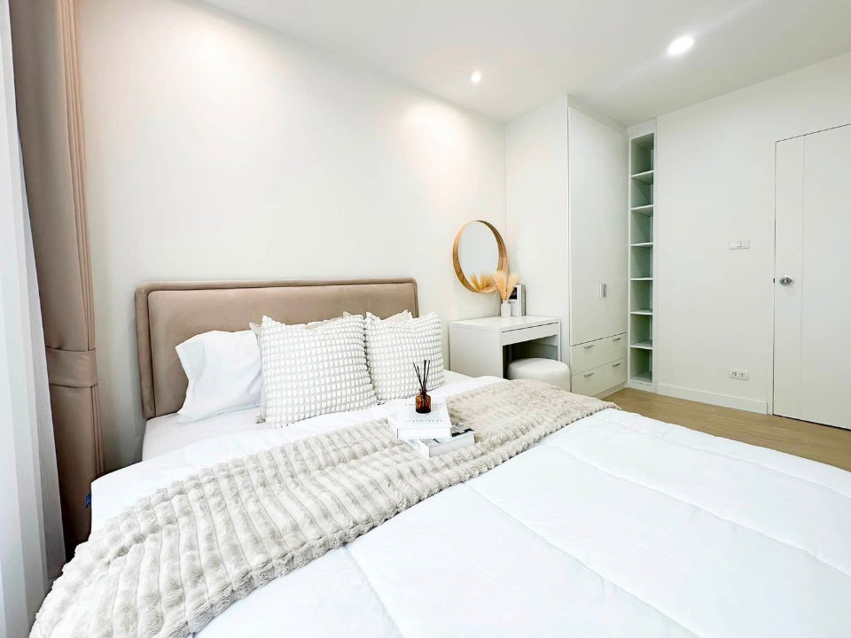 รูป ME2500420 ขายด่วน คอนโด 2 นอน Premsiri Boutique Park ห้องมุม แต่งใหม่ พร้อมอยู่ ใกล้ ม.เกษตร - รูปที่ 7/11