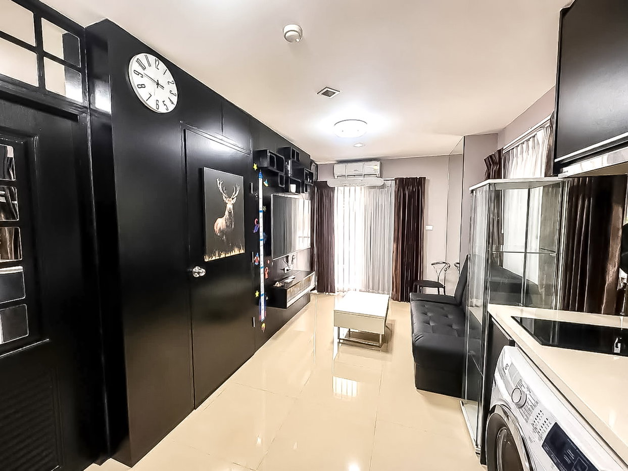 picture Trio Gems Condo for Sale Jomtien Studio Fully Furnished - 1/8