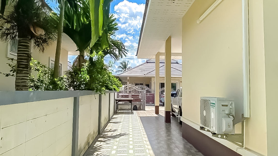 รูป Single Storey House for Rent Pong East Pattaya 3 Bed - รูปที่ 10/12