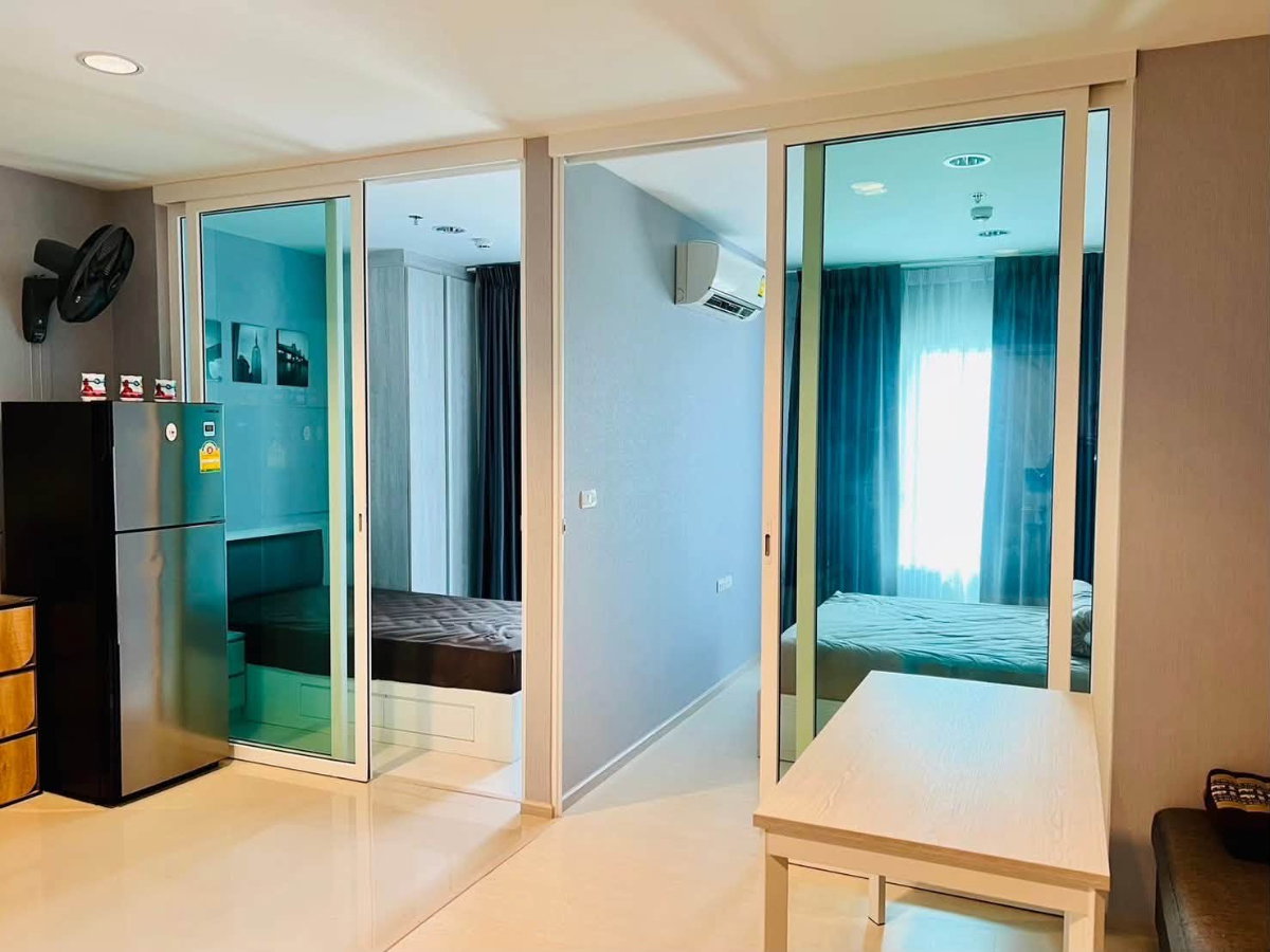 picture For   rent   Aspire Erawan 🔴🔴 - 4/7